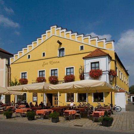 Hotel Zur Krone Beilngries Exteriör bild