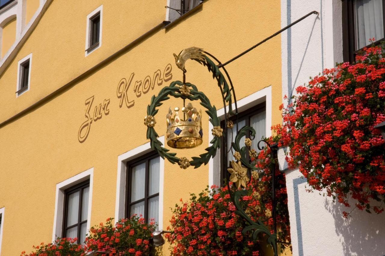 Hotel Zur Krone Beilngries Exteriör bild